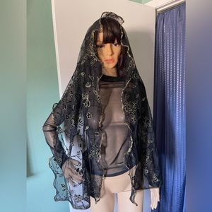 Black Gold lace scarf 19x75” Vintage